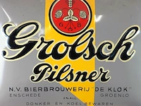 Metalen reclamebord van grolsch pilsner met de historische vermelding van bierbrouwerij de klok - afbeelding 3 van  5