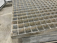 Metalen roosters 150x100 cm (32x) - afbeelding 3 van  4