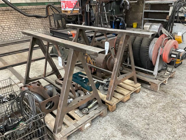 Metalen schraag (2x) - afbeelding 2 van  5