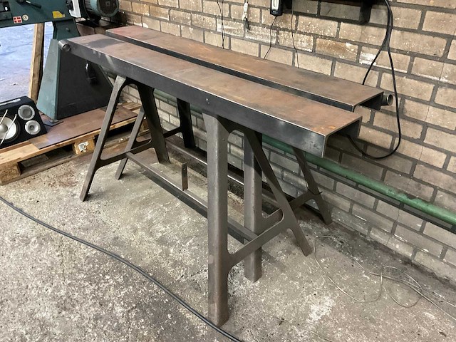 Metalen schraag (2x) - afbeelding 1 van  3