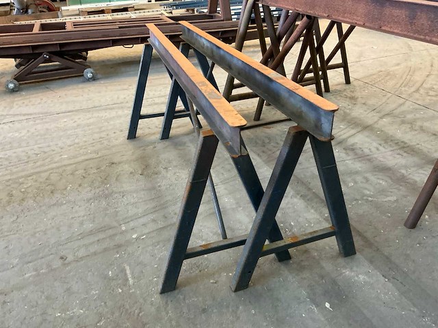 Metalen schraag (7x) - afbeelding 3 van  3