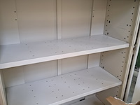 Metalen schuifdeurkast - afbeelding 2 van  3