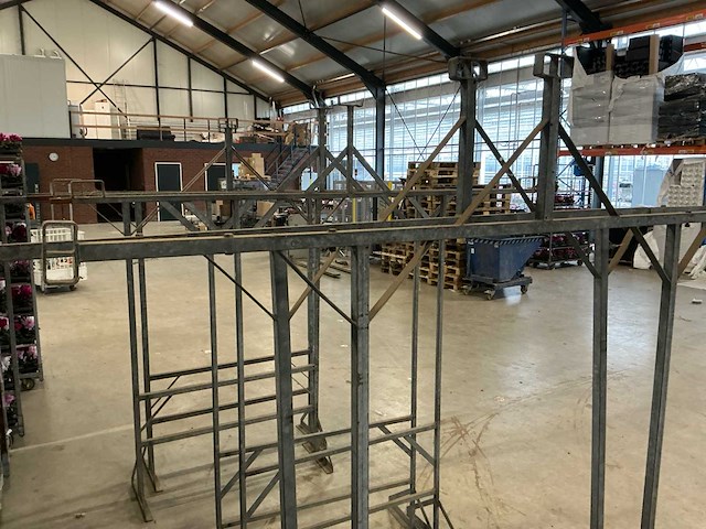 Metalen staanders voor marktkraam (3x) - afbeelding 2 van  10