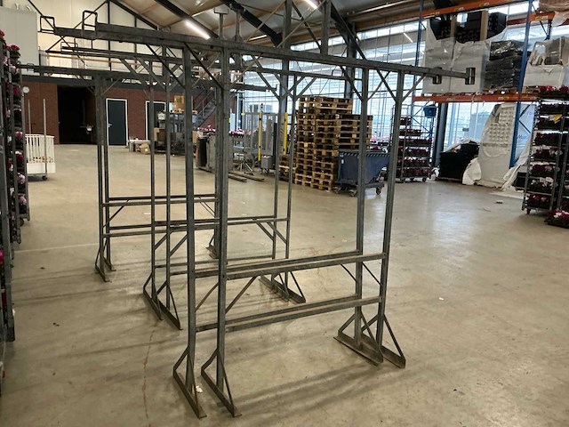 Metalen staanders voor marktkraam (3x) - afbeelding 6 van  10