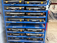 Metalen stelling met diverse assortimentsdozen automotive - afbeelding 4 van  9