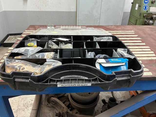 Metalen stelling met diverse assortimentsdozen automotive - afbeelding 6 van  9