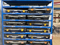 Metalen stelling met diverse assortimentsdozen automotive - afbeelding 3 van  9
