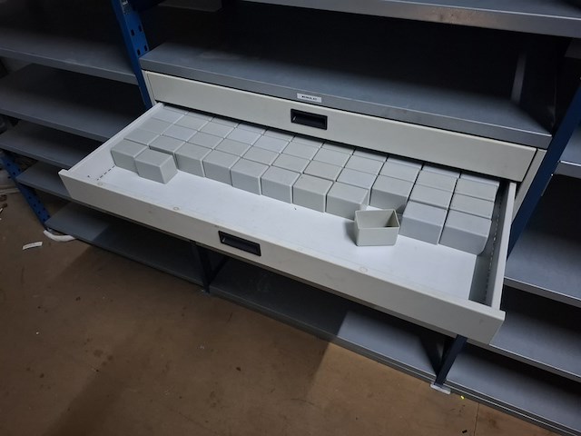 Metalen stelling - afbeelding 4 van  6