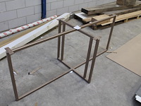 Metalen tafelonderstel. afmeting 70 x 180 x 70 cm. - afbeelding 1 van  2