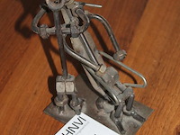 Metalen tandartsbeeldje. - afbeelding 3 van  3