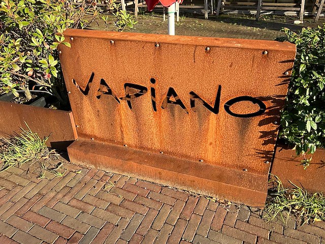 Metalen terrasafscheiding - afbeelding 1 van  4