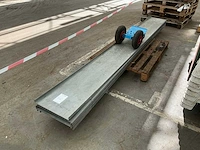Metalen u-baan (6x)