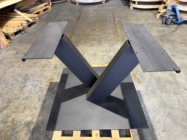 Metalen v poot - afbeelding 3 van  4