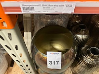 Metalen vazen, potten - afbeelding 6 van  25