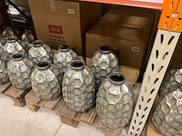 Metalen vazen, schalen - afbeelding 11 van  35