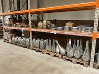 Metalen vazen, schalen - afbeelding 12 van  35