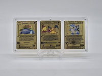 Metalen venusaur, charizard en blastoise (base set) pokémon kaarten in acryl display - afbeelding 2 van  7