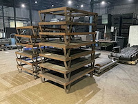 Metalen verhoging (7x) - afbeelding 1 van  6