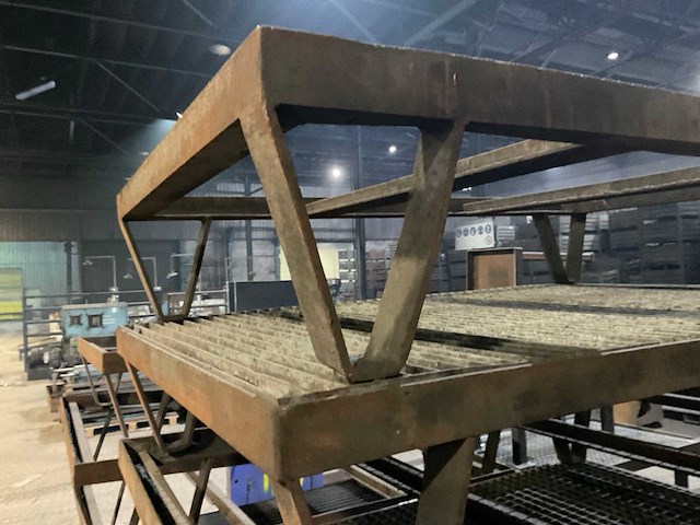 Metalen verhoging (7x) - afbeelding 6 van  6