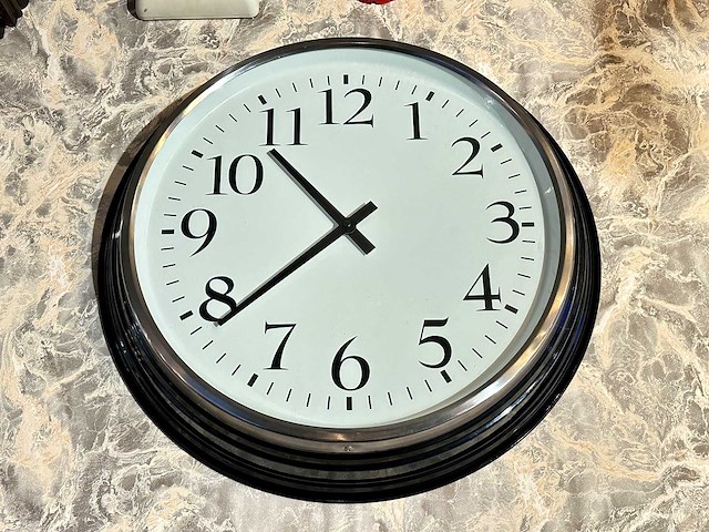 Metalen wandklok - afbeelding 1 van  2