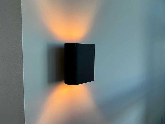 Metalen wandlamp (6x) - afbeelding 1 van  3