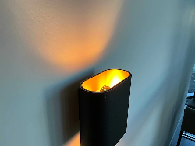 Metalen wandlamp (6x) - afbeelding 2 van  3