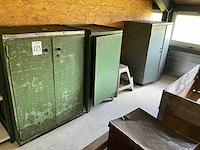 Metalen werkbank (3x) - afbeelding 1 van  9