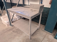 Metalen werkbank met 3x wandschap - afbeelding 2 van  5