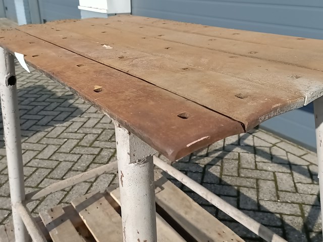 Metalen werkbank - afbeelding 3 van  3