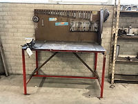 Metalen werktafel en divers - afbeelding 3 van  5