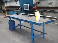 Metalen werktafel met afmeting 297 x 75 x 91 cm. - afbeelding 2 van  3