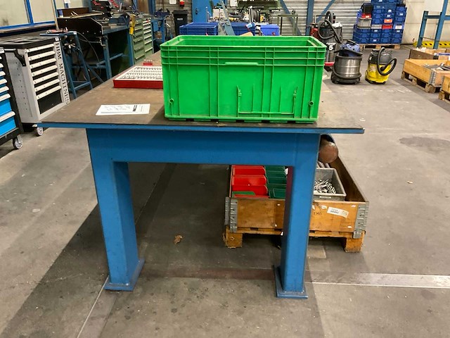 Metalen werktafel - afbeelding 3 van  4