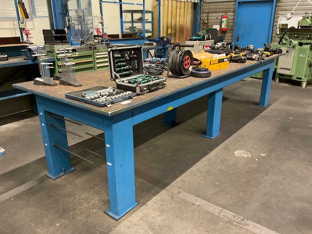 Metalen werktafel - afbeelding 2 van  4