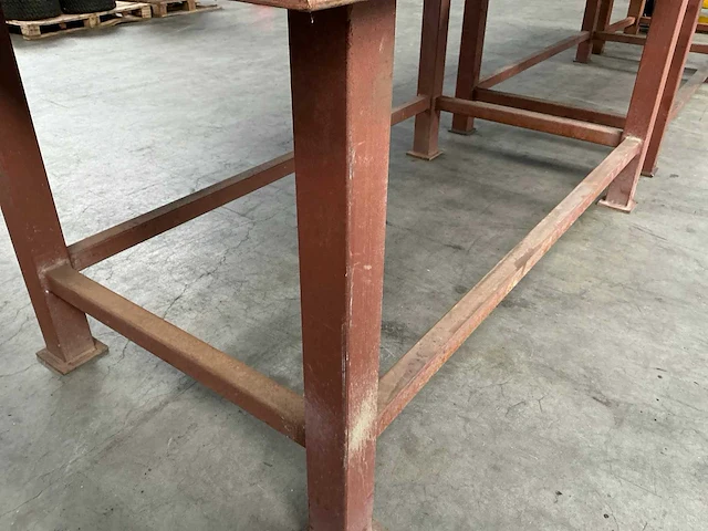 Metalen werktafel - afbeelding 3 van  4