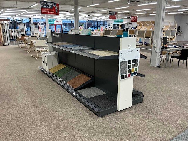 Metalen winkelstelling - afbeelding 1 van  5