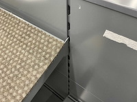 Metalen winkelstelling - afbeelding 4 van  4