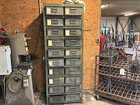 Metalenkast inclusief inhoud (5x) - afbeelding 2 van  4