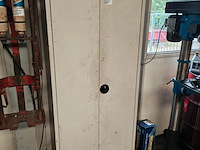 Metalenkast zonder inhoud - afbeelding 1 van  1