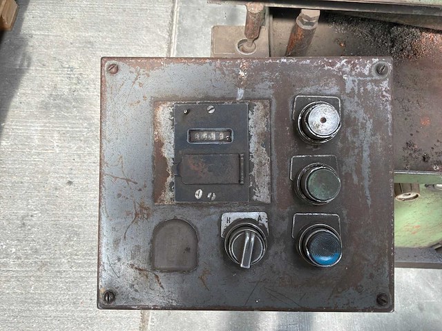 Metalin 66 metalen horizontale bandzaagmachine - afbeelding 11 van  12