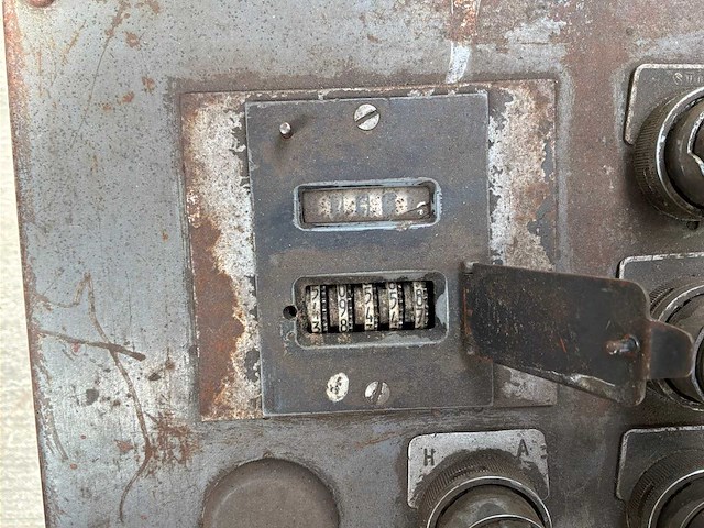 Metalin 66 metalen horizontale bandzaagmachine - afbeelding 12 van  12
