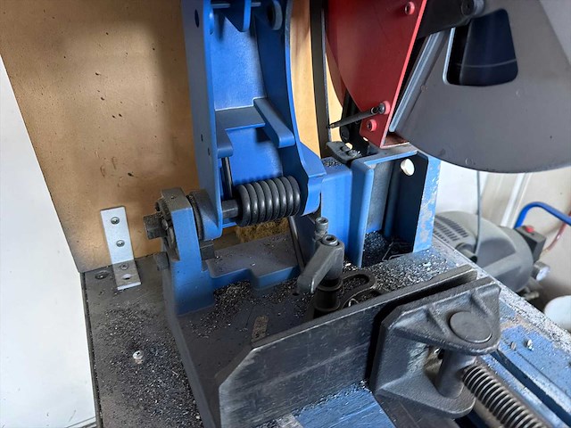 Metalkraft mts 356 afkortzaag metaal op kar - afbeelding 5 van  6