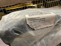 Metallic tube bent (5x) - afbeelding 2 van  7