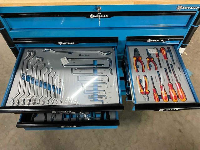 Metallo gevulde gereedschapswagen - afbeelding 12 van  14