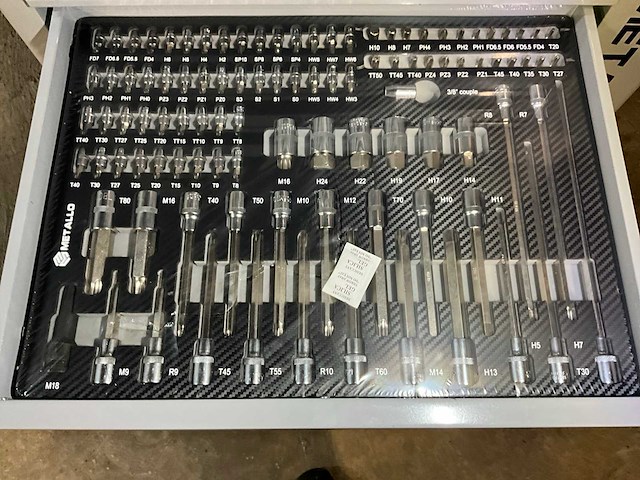 Metallo gevulde gereedschapswagen - afbeelding 17 van  17