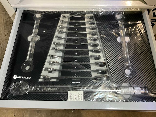 Metallo gevulde gereedschapswagen - afbeelding 2 van  17