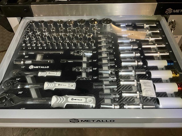 Metallo gevulde gereedschapswagen - afbeelding 4 van  17