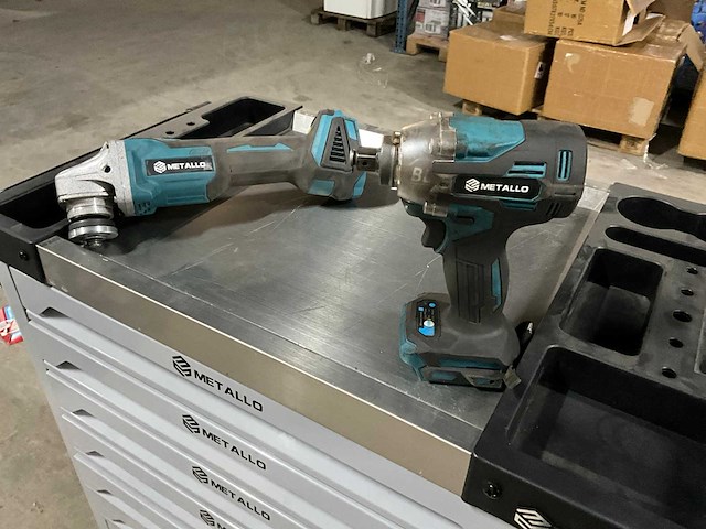 Metallo gevulde gereedschapswagen - afbeelding 16 van  17