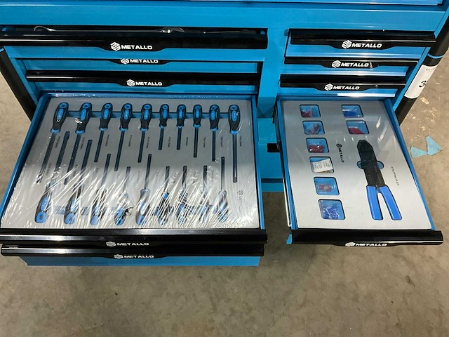 Metallo gevulde gereedschapswagen - afbeelding 12 van  14