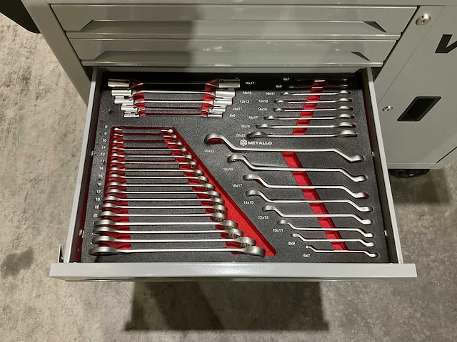Metallo meta-7hs7g-b v7 gereedschapswagen - afbeelding 29 van  70