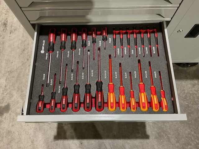 Metallo meta-7hs7g-b v7 gereedschapswagen - afbeelding 30 van  60